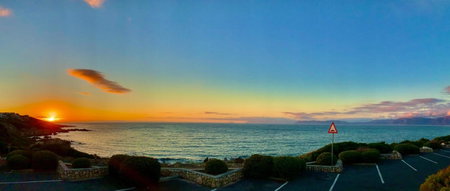 Sage at Whale Cove - Sea Facing Apartment, De Kelders, South Africa