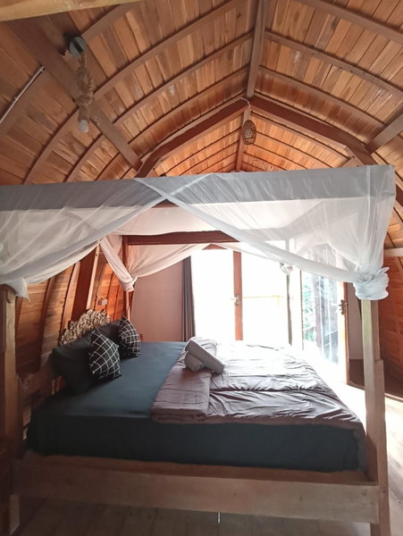 Ayolah Surf camp surf stay, Jembrana, Indonesia