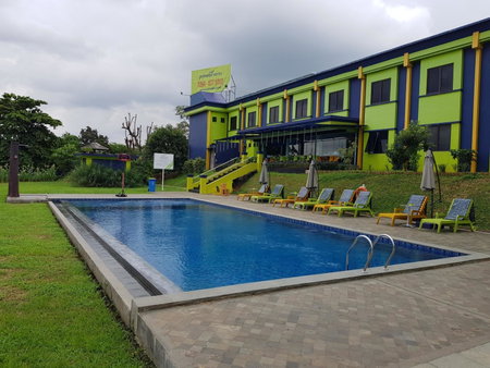 PrimeBiz Hotel Karawang, Cikampek, Indonesia