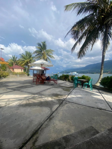 Vandu's View Guest house & Restaurant, Tuk Tuk, Indonesia
