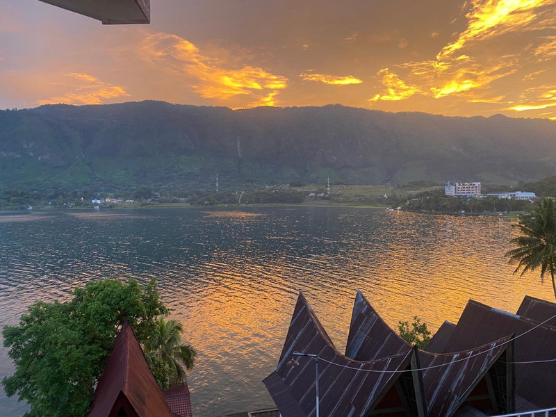 Vandu's View Guest house & Restaurant, Tuk Tuk, Indonesia