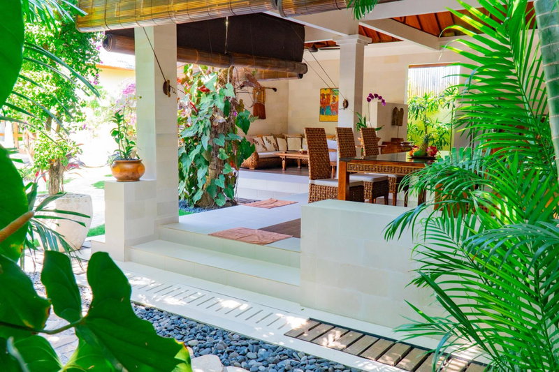 Villa Dayak, Seminyak, Indonesia
