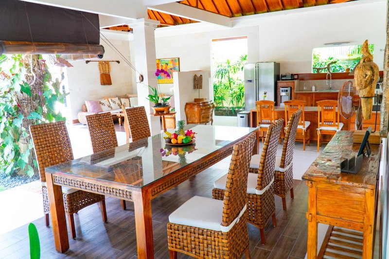 Villa Dayak, Seminyak, Indonesia
