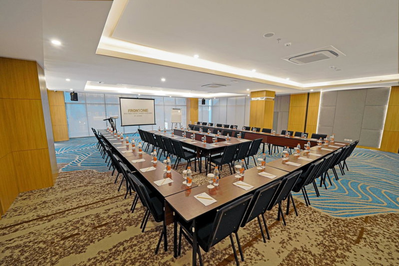 Front One Boutique Hotel Taman Anggrek, Jakarta, Indonesia