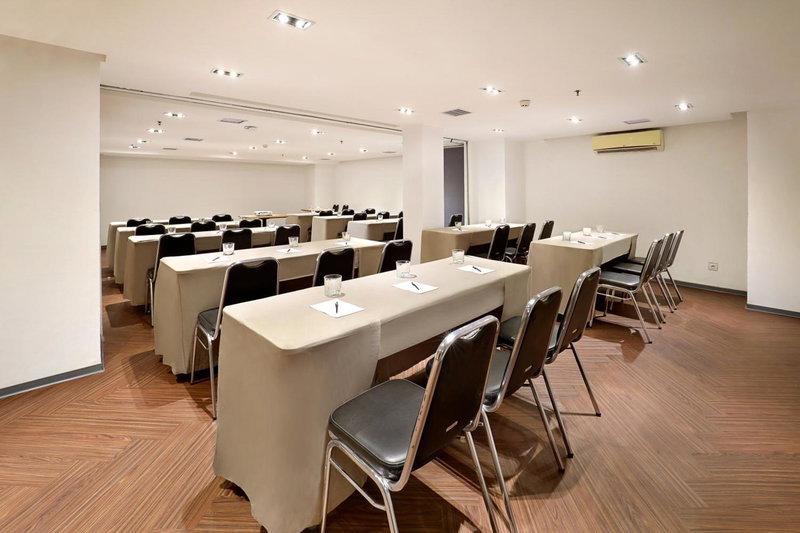 Swiss-Belinn Wahid Hasyim, Jakarta, Indonesia