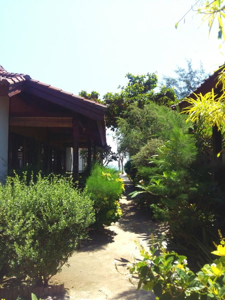 Yaya Bungalows Blue Coral, Gili Meno, Indonesia