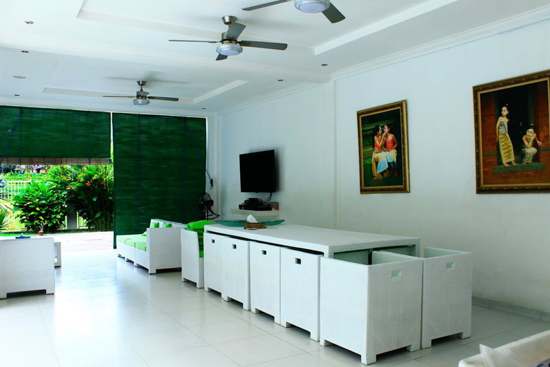 Villa Putih Lovina, Lovina, Indonesia