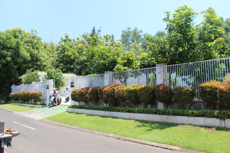 Villa Putih Lovina, Lovina, Indonesia