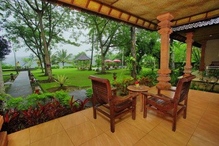 Mahagiri Resort & Restaurant, Menanga, Indonesia
