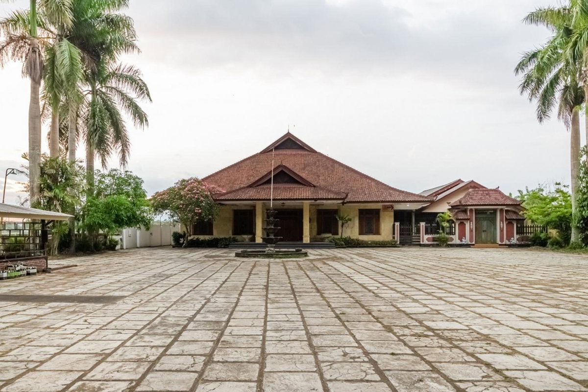 RedDoorz Syariah near Gor Ken Arok, Indonesia