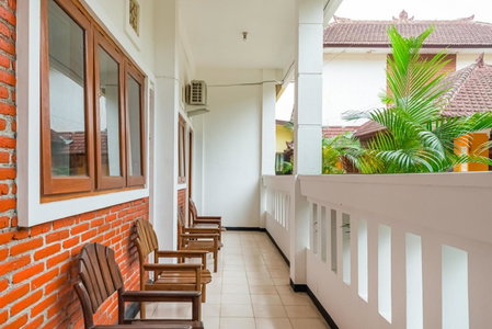 RedDoorz Syariah near Gor Ken Arok, Malang, Indonesia
