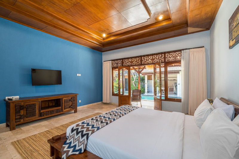 Villa Kori Bali Kubu, 9 people maximum, close to Seminyak Beach, Seminyak, Indonesia