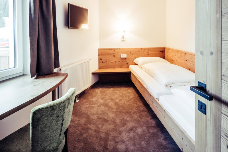 Biohotel Bergzeit, Zöblen, Austria