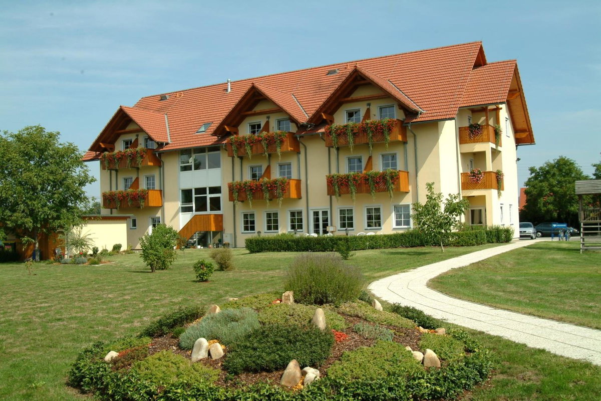 Hotel · Radhotel Schischek, Oberpurkla