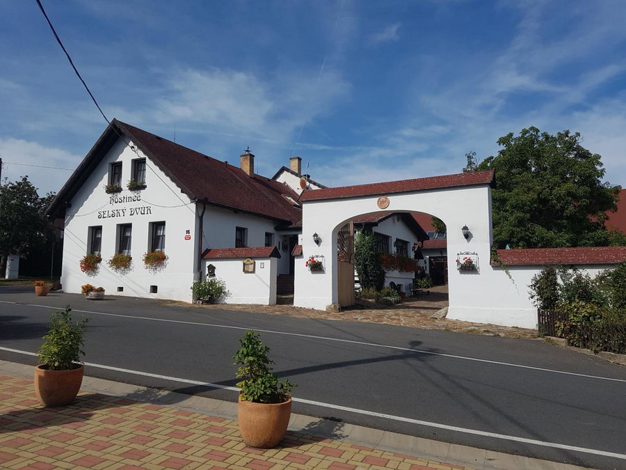 Hostinec Selský dvůr, Zbiroh, Czechia