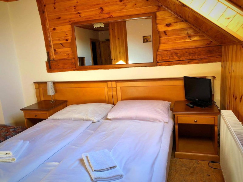 Hostinec Selský dvůr, Zbiroh, Czechia