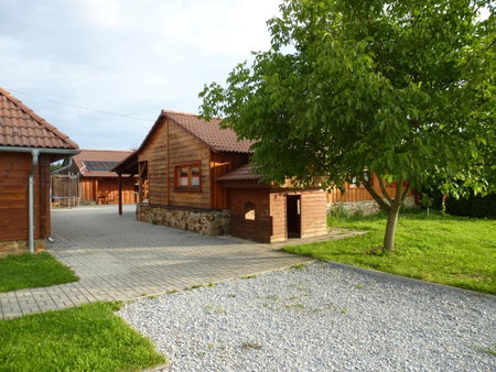 VRÁŽ -Ubytování, Trhové Sviny, Czechia