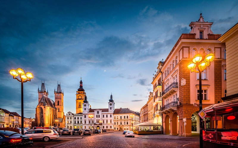 Rooftop Triplex Apartment in Centre, Hradec Králové, Czechia