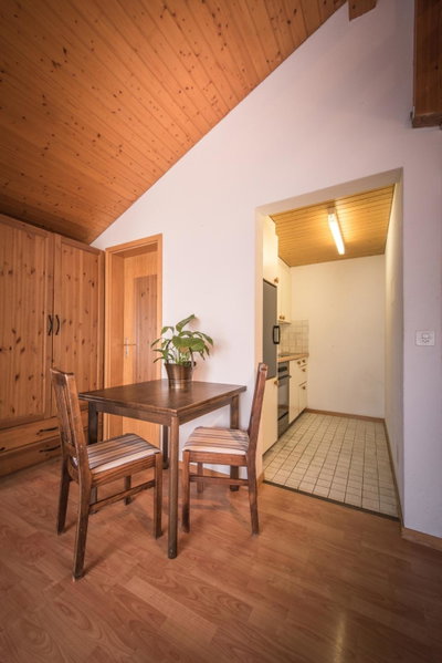 Central Wengen Wonderland: Mezzanine Studio for 4, Wengen, Switzerland