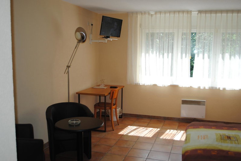 Motel - Hôtel La Poularde, Romont, Switzerland