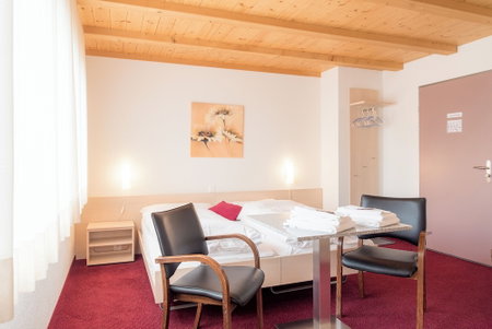 Auszeit-Hotel Z Aeschiried (Retreat Hotel Z Aeschiried), Aeschi bei Spiez, Switzerland