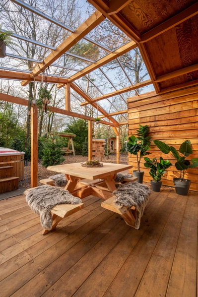 zen-Bungalow NO 3 met sauna en hottub, Rheezerveen, The Netherlands