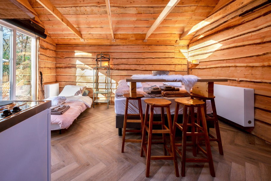 zen-Bungalow NO 3 met sauna en hottub, Rheezerveen, The Netherlands