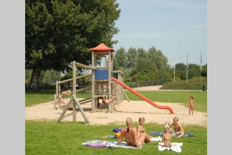 Gezellige vakantiewoning met sauna in Ewijk bij Nijmegen - recreational only no workers, Ewijk, The Netherlands
