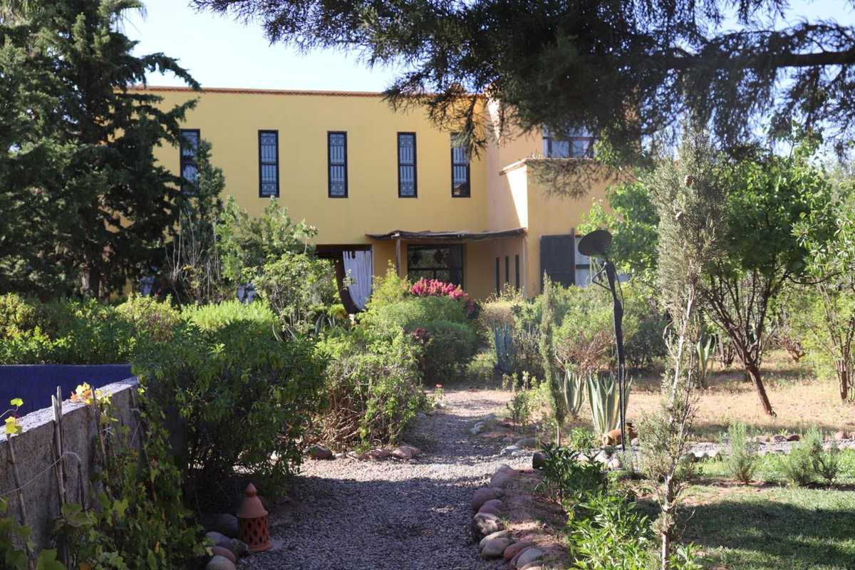 Hotel · Fawakay Villas, Sfiani
