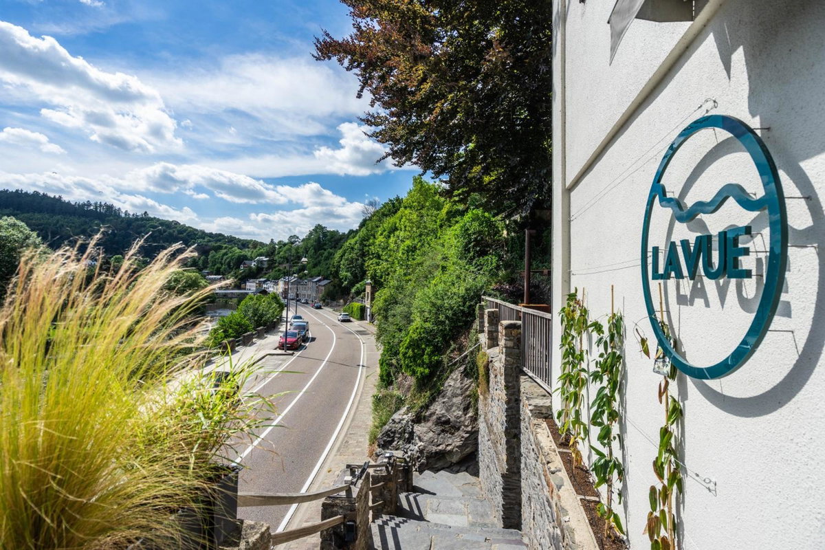 Hotel · La Vue gîte familial, La Roche-en-Ardenne