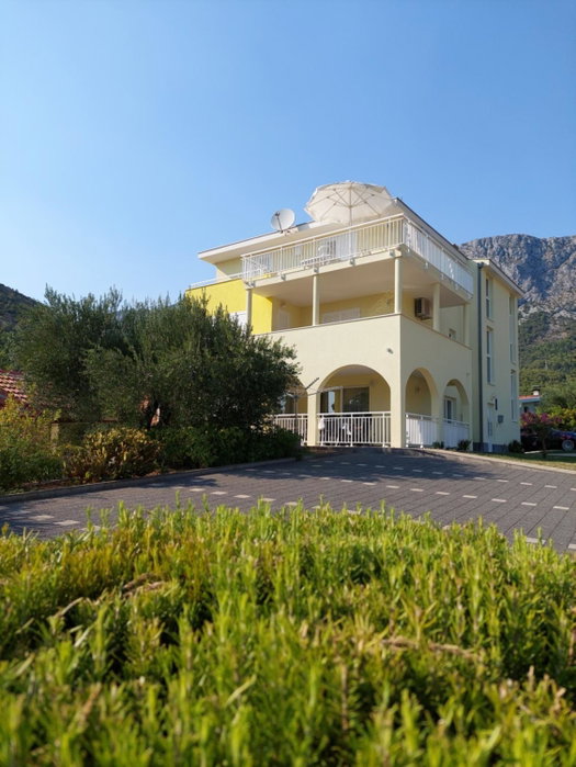 Apartments Dia, Zaostrog, Croatia