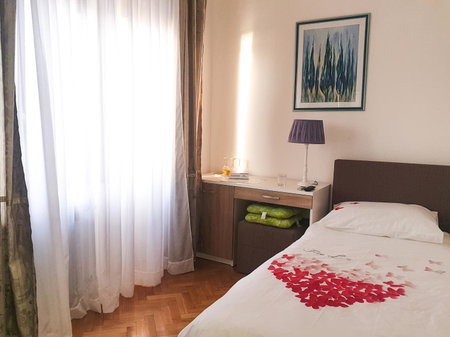 Villa Okruk-10 meters away from the beach, Trogir, Croatia