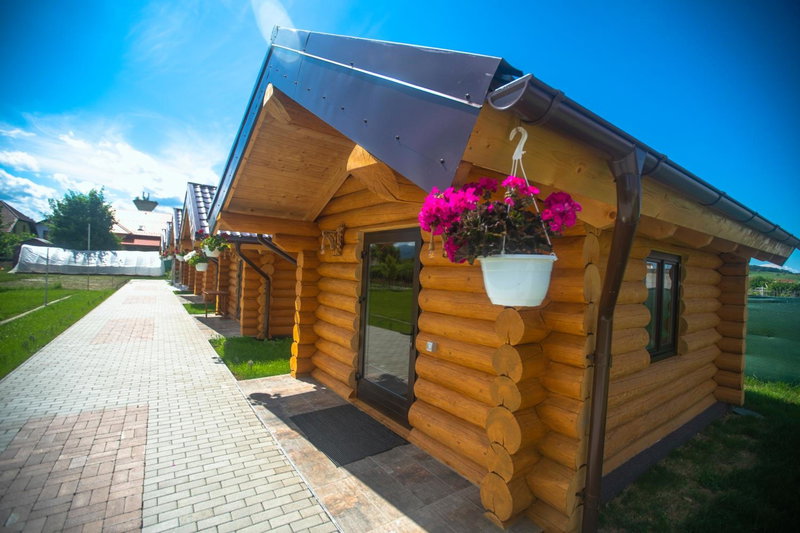 Christiana-Rent, Cristian, Romania