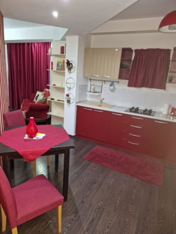 Hotel Jolie Apartments, Galaţi, Romania