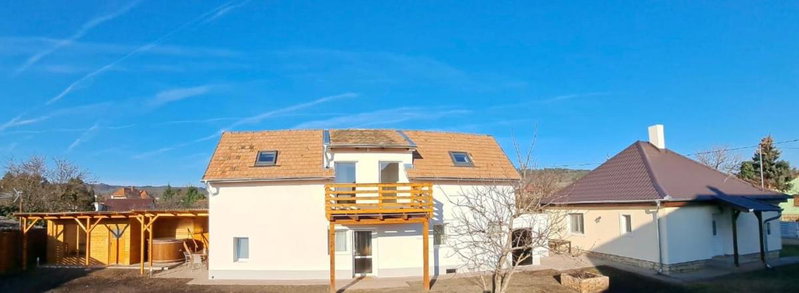 Amande House & Cottage, Vonyarcvashegy, Hungary