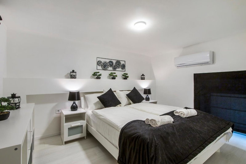 Premium Apartment by Hi5 - Szent Istvan 9, Budapest, Hungary