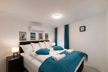 Premium Apartment by Hi5 - Szent Istvan 9, Budapest, Hungary