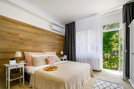 Great Market Hall Cozy studio in a quiet street, Budapest, Hungary