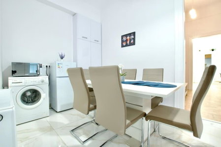 Standard Apartment by Hi5 - Múzeum 5, Budapest, Hungary