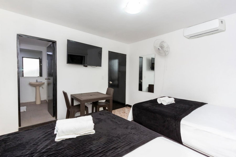 Hotel De León Estadio, Medellín, Colombia