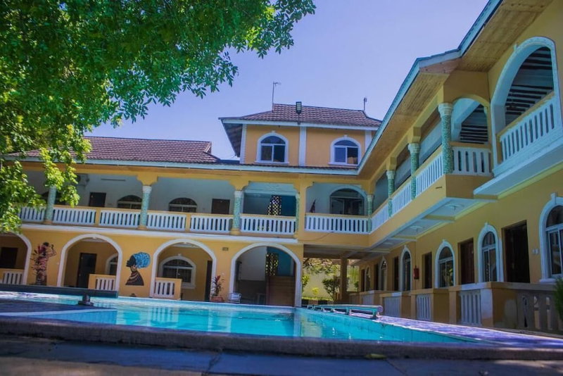 Manyatta Hotels and Apartments, Diani Beach, Kenya