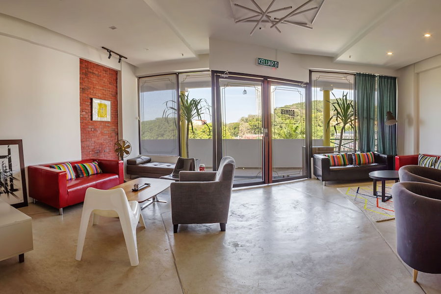 Roomies Suites, George Town, Malaysia