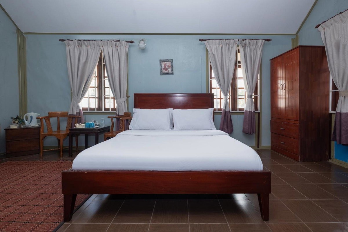 Nurbayu Chalet, Kemaman, Malaysia
