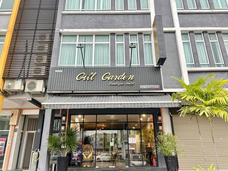 Collection O Malacca Near St John's Fort Formerly Gill Garden, Melaka, Malaysia