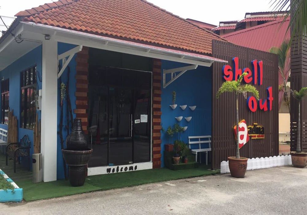 Hotel · Shell Out Cenang Beach Resort, Langkawi