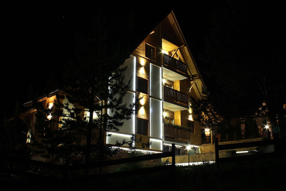 Hotel · Villa Natural Wood, Zlatibor
