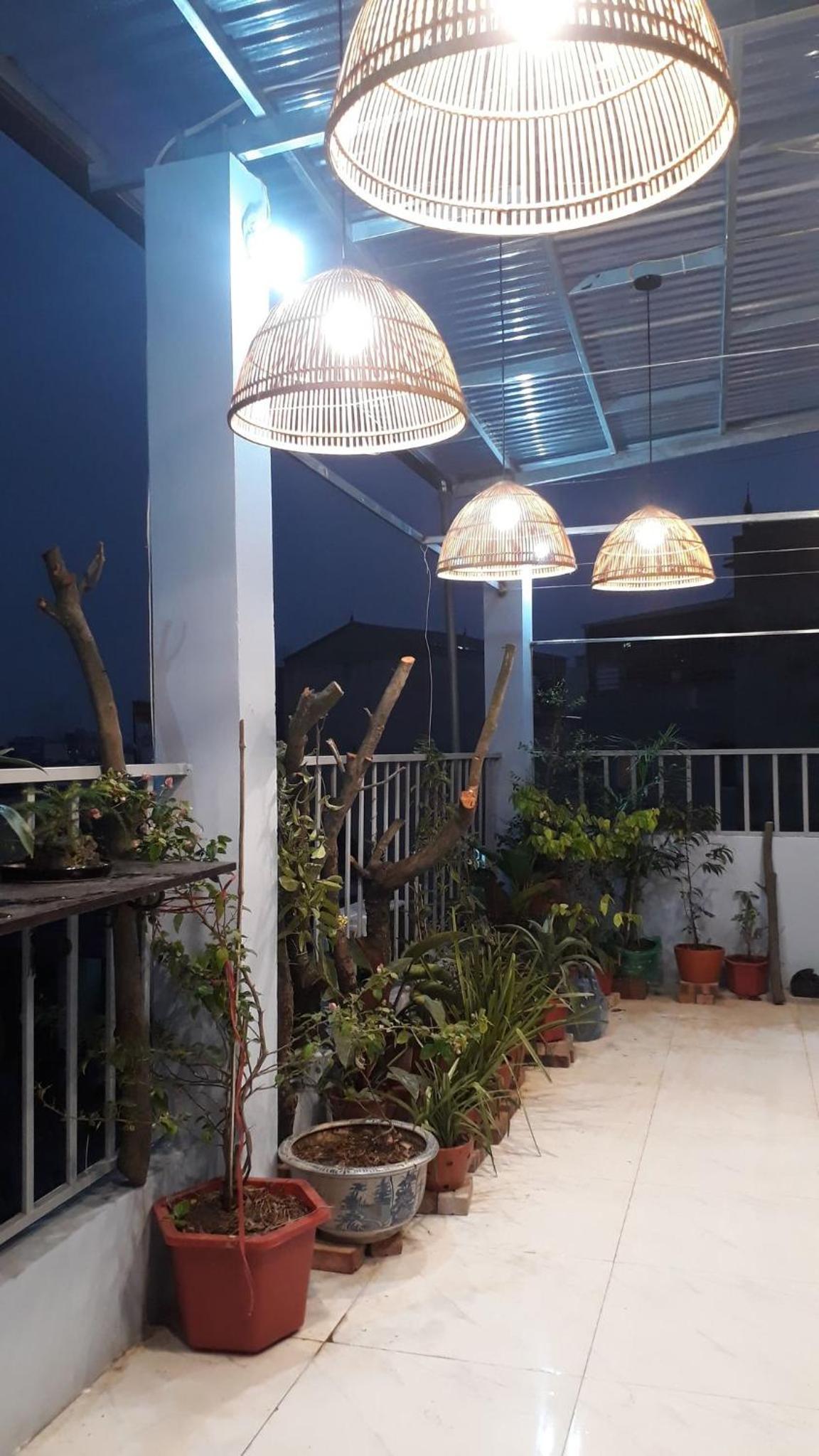 Hotel · alley homestay, Hanoi