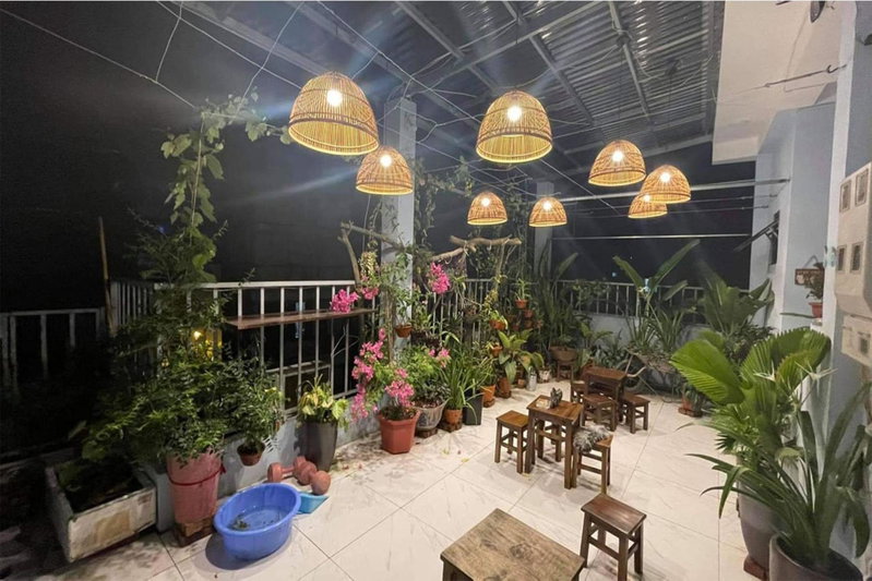 alley homestay, Hanoi, Vietnam