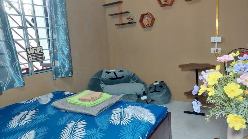 alley homestay, Hanoi, Vietnam