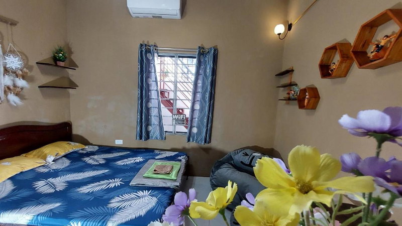 alley homestay, Hanoi, Vietnam